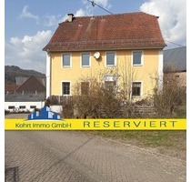 Charmantes, denkmalgeschütztes Einfamilienhaus mit Privatsphäre und Naturanschluss - Niederalben