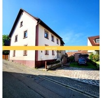 Freistehendes Ein- Zweifamilienhaus mit Garten, Garage – Sanierungsobjekt mit Potenzial -reserviert - Schopp
