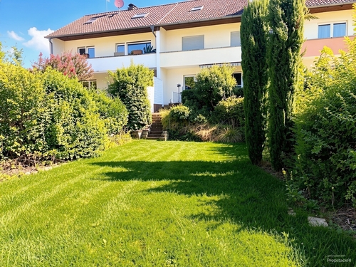 Außenansicht mit Garten - (KI generiert) - 7 Zimmer Mehrfamilienhaus, Wohnhaus zum Kaufen in Mannheim