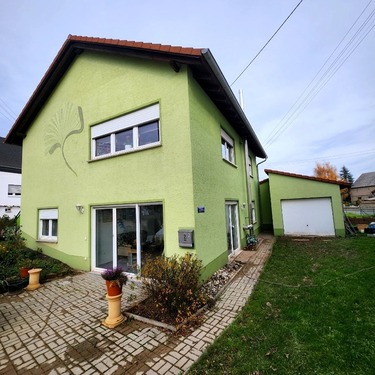 Terrassenansicht - Helle 3-Zimmer-EG-Wohnung mit Terrasse und hohem Erholungswert in Heiligenmoschel – top Anbindung