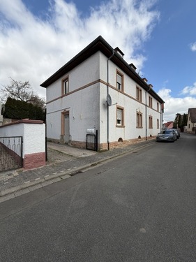 Außenansicht - Attraktive Doppelhaushälfte mit hoher Rendite in Kerzenheim