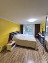 Schlafzimmer mit Balkon - 