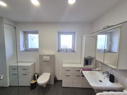 Bad Behindertengerecht umgebaut EG - 