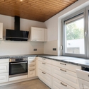 Küche - (KI generiert) - 10 Zimmer Einfamilienhaus in Glan-Münchweiler