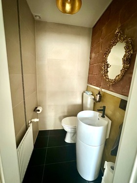 WC EG - 