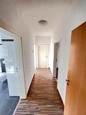 EG Flur - 2 Zimmer Erdgeschoßwohnung zur Miete in Pirmasens
