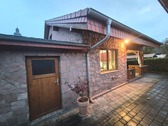 Seitenansicht - Einfamilienhaus mit 145,00 m² in Neuemsbach zum Kaufen