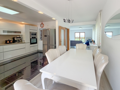 Küche und Esszimmer - Mehrfamilienhaus, Wohnhaus mit 254,00 m&sup2; in Kirchheimbolanden zum Kaufen