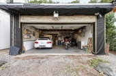 Garage - (KI generiert) - 