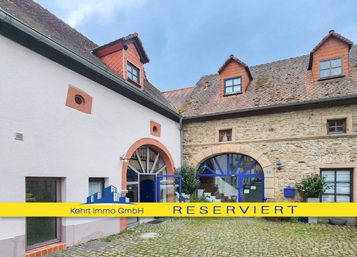 Innenhof Kopie-Bearbeitet Kopie - Zur Vermietung: Historisches Wohnen neu definiert – liebevoll saniertes Haus mit 155 m² in Altenglan
