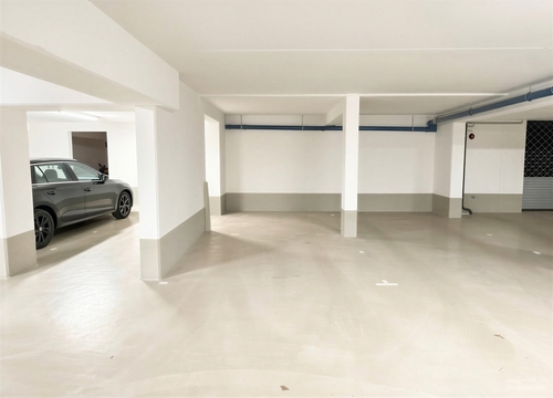 Tiefgarage - (KI generiert) - 
