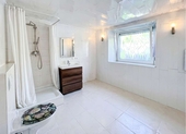 Badezimmer EG 1 - 