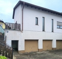 Wohnen mit Wohlfühlfaktor – gepflegtes Haus mit Terrasse & Pelletheizung in Steinbach am Glan Wohnen mit Wohlfühlfaktor – gepflegtes Haus mit Terrasse & Pelletheizung in Steinbach am Glan