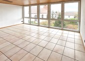 Wohnzimmer - 3.5 Zimmer Dachgeschoßwohnung zur Miete in Enkenbach