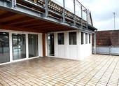 Terassenbereich - Sonnenparadies über den Dächern – Dachgeschosswohnung mit einzigartiger Terrasse in Enkenbach
