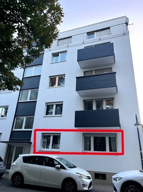 Strassenansicht - Moderne Hochparterrewohnung in bester Innenstadtlage – ruhig und komfortabel