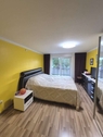 Schlafzimmer mit Balkon - 