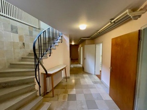 Treppe zum UG - 