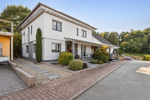 Ansicht - Reserviert Exklusive Stadtvilla in Thaleischweiler A+,Wärmepumpe, Jacuzzi & viele weitere Highlights