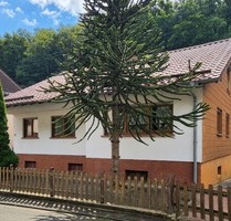 Freistehendes Einfamilienhaus in Obernheim-Kirchenarnbach – Ihr neues Zuhause mit Garten wartet