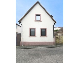 Gestallten Sie ihr neues Zuhause selbst mit - saniert und renoviert in Altrip