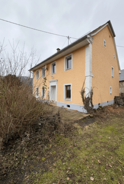 Hausansicht - Einfamilienhaus mit 165,00 m&sup2; in Niederalben zum Kaufen