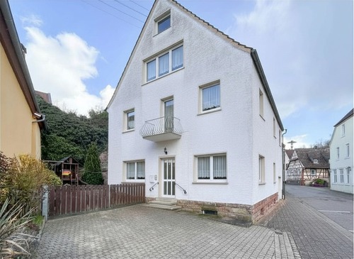 Vorderansicht - 7 Zimmer Mehrfamilienhaus, Wohnhaus zum Kaufen in Schönau