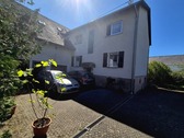 Hofansicht - Mehrfamilienhaus, Wohnhaus mit 377,00 m² in Blieskastel-Böckweiler zum Kaufen