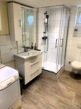 Bad im Bürobereich - 