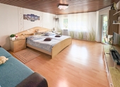 Wohn- und Schlafbereich 1.OG Wohnung links - 
