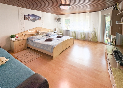 Wohn- und Schlafbereich 1.OG Wohnung links - 