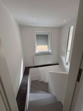 Treppe EG zu 1. OG - 