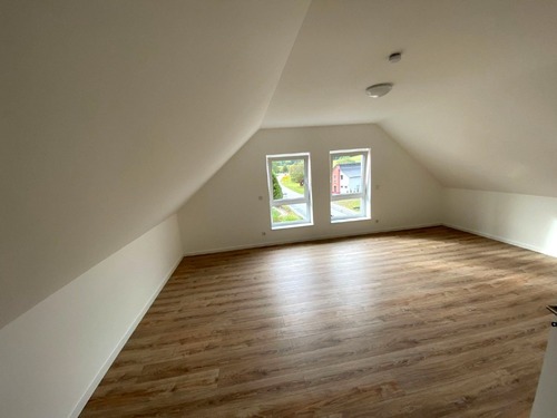 Schlafzimmer DG - 