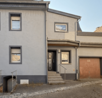 Gepflegtes und modernisiertes Einfamilienhaus mit Terrasse, Garage und Garten – derzeit vermietet - Wolfstein