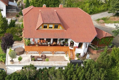 Außenansicht - Viel Raum zum Leben – Großzügiges Wohnen nahe Kaiserslautern