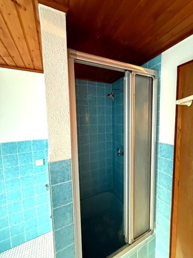 Dusche UG - 