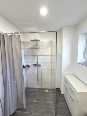 Dusche behindertengerecht - 