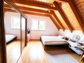 Schlafzimmer im OG - (KI generiert) - 