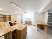 Büro im KG - (KI generiert) - 