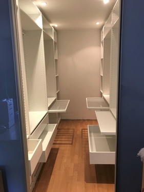Begehbarer Kleiderschrank - 