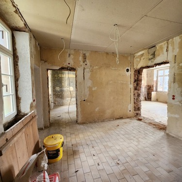 20251024_142521 - Mehrfamilienhaus, Wohnhaus mit 331,00 m&sup2; in Althornbach zum Kaufen