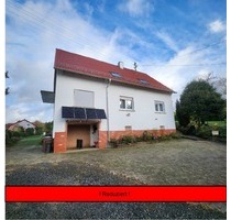 Familien- und Tierparadies mit Weitblick – Modernisiertes 1–2-Familienhaus auf großem Grundstück - Schallodenbach