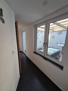 Flur und überdachter Innenhof - 