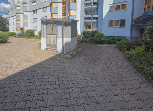 Zugang zur Tiefgarage - 