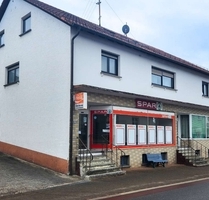 Wohn- und Geschäftshaus mit CaféLadenfläche und zwei Wohneinheiten in Steinbach am Glan
