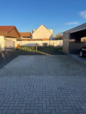 PKW-Stellplätze - Grundstück zum Kaufen in Rülzheim