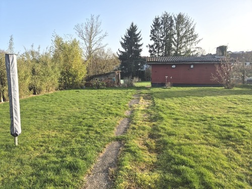 Garten bis Gartenhaus - 8 Zimmer Einfamilienhaus in Illingen