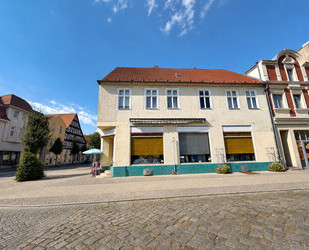 Kyritz: 2 bezugsfreie Wohnungen + 1 Gewerbe - sanierungsbedürftig - 400 m zum Bahnhof!
