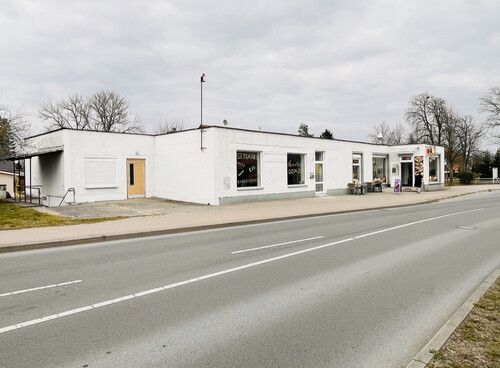 Blick in Richtung GE - Burg mit 305,00 m&sup2; in Oranienburg zum Kaufen