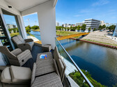Balkon - ETW aus 2021-Berlin-Mitte mit spektakulären Wasserblick, Balkon & hochmoderner Ausstattung -Top Lage